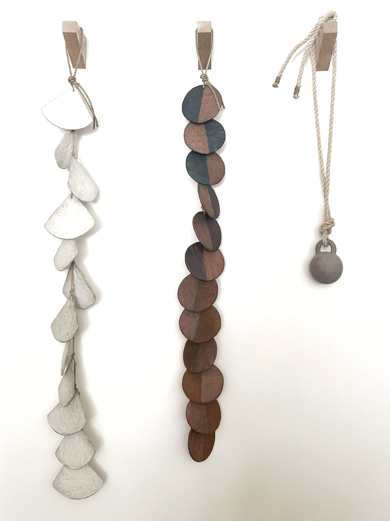 Ceramic Hanging Disc Single Strand