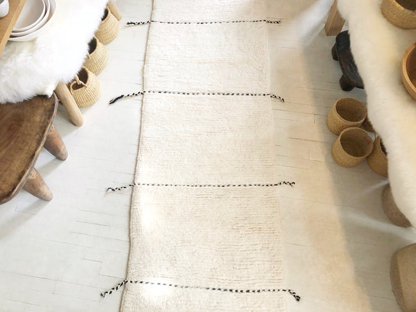 Handknotted Wool Runner - 2'6"W x 10'5"L